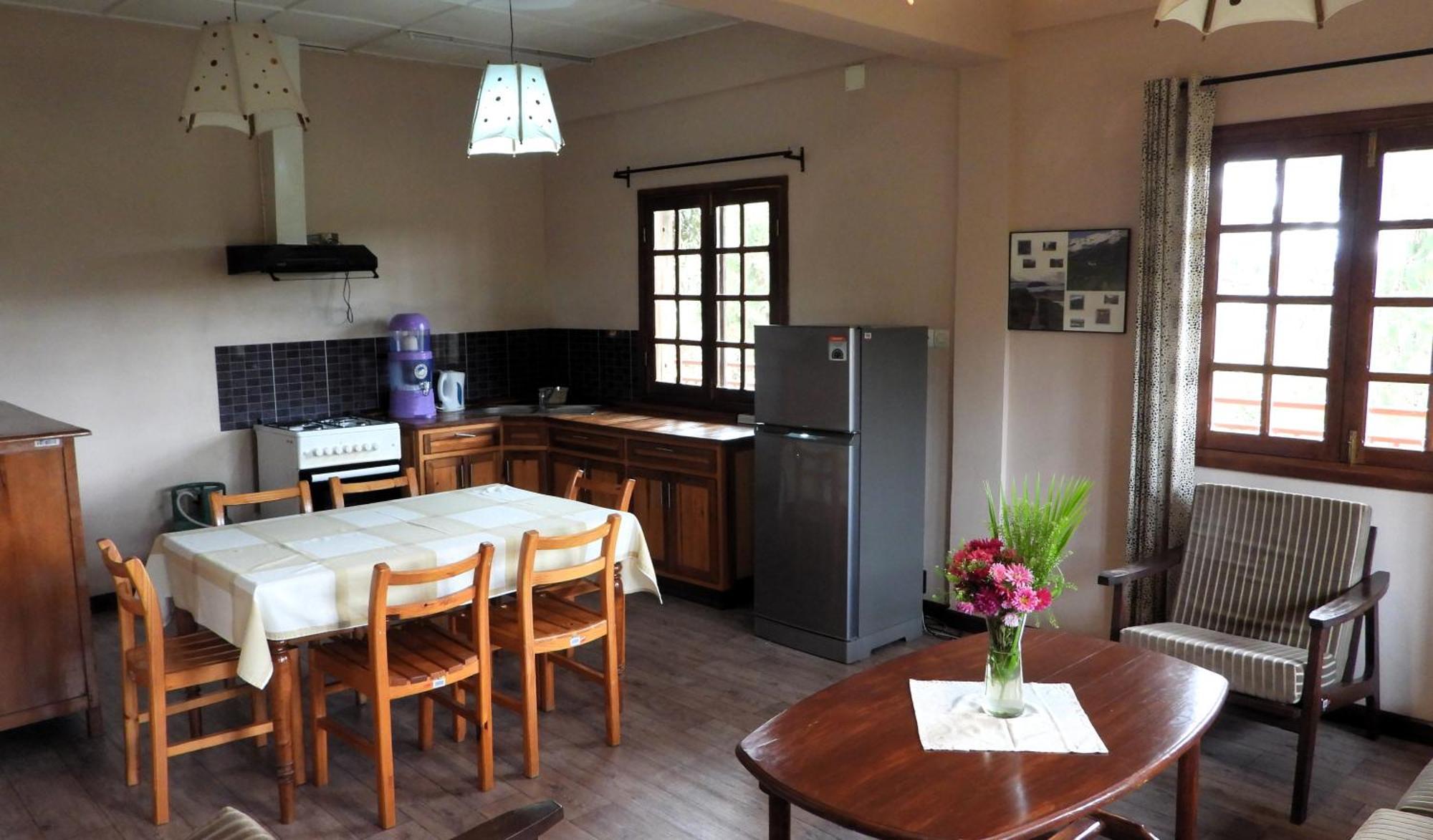 Lovasoa 4C Hotel Antsirabe Eksteriør billede