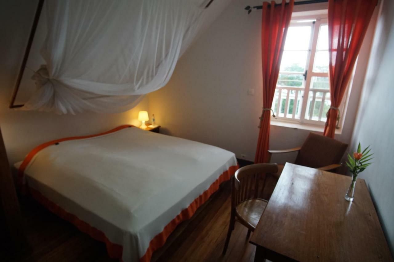Lovasoa 4C Hotel Antsirabe Eksteriør billede